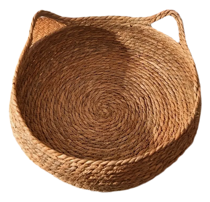 Woven round cat bed 38cm – The Verdict. 