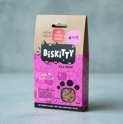 Biskitty Tuna Flavour cat treats 200g box with crunchy fish-shaped biscuits visible through the window. Protein-rich cat treats with taurine for rewarding and training cats.