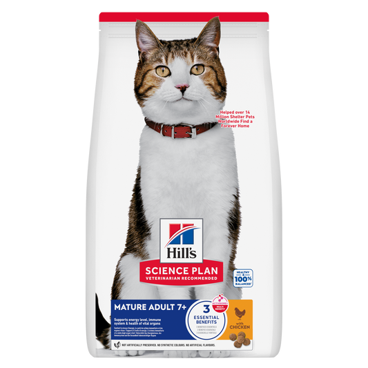 Hill’s Science Plan Mature Adult Dry Cat Food Chicken front pack for cats aged 7+
