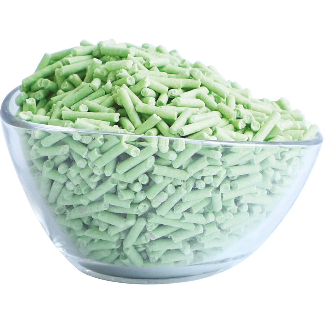 Kit Cat Soya Clump Green Tea cat litter pellets in a clear bowl