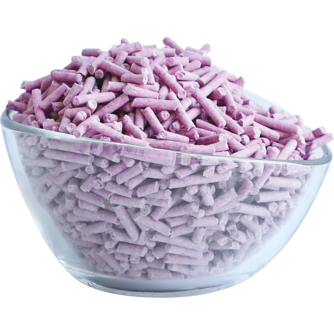 Kit Cat Soya Clump Lavender cat litter pellets in a clear bowl