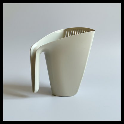 Moderna Scoop and Sift cat litter scoop in warm grey. 
