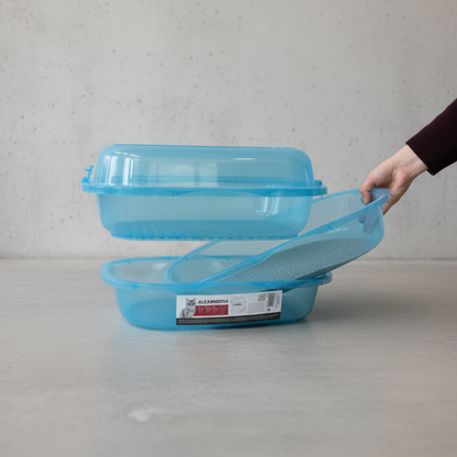 M-PETS Alexandria 4-Piece Litter Tray in blue showing the sieve tray being lifted out for cleaning