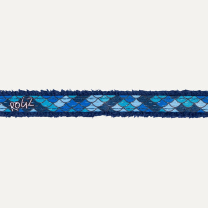 Close-up of Rogz FashionCat Safety Collar in Amphibian Blue with blue safari-inspired print