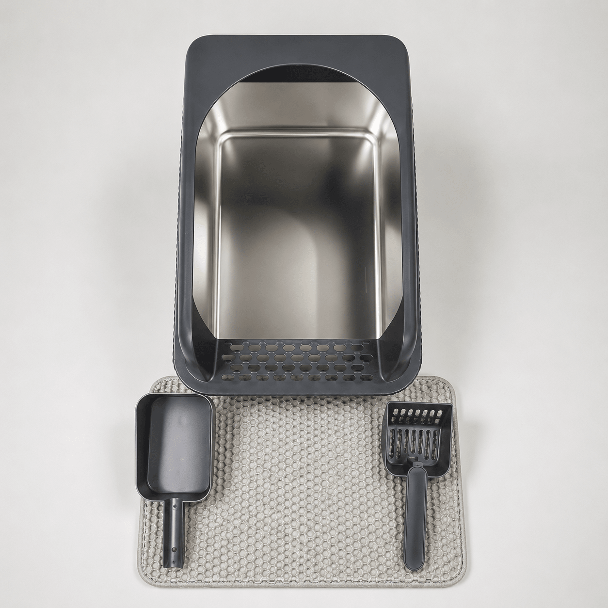 Stainless Steel Cat Litter Box with High Walls, Scoop & Mat — front product view